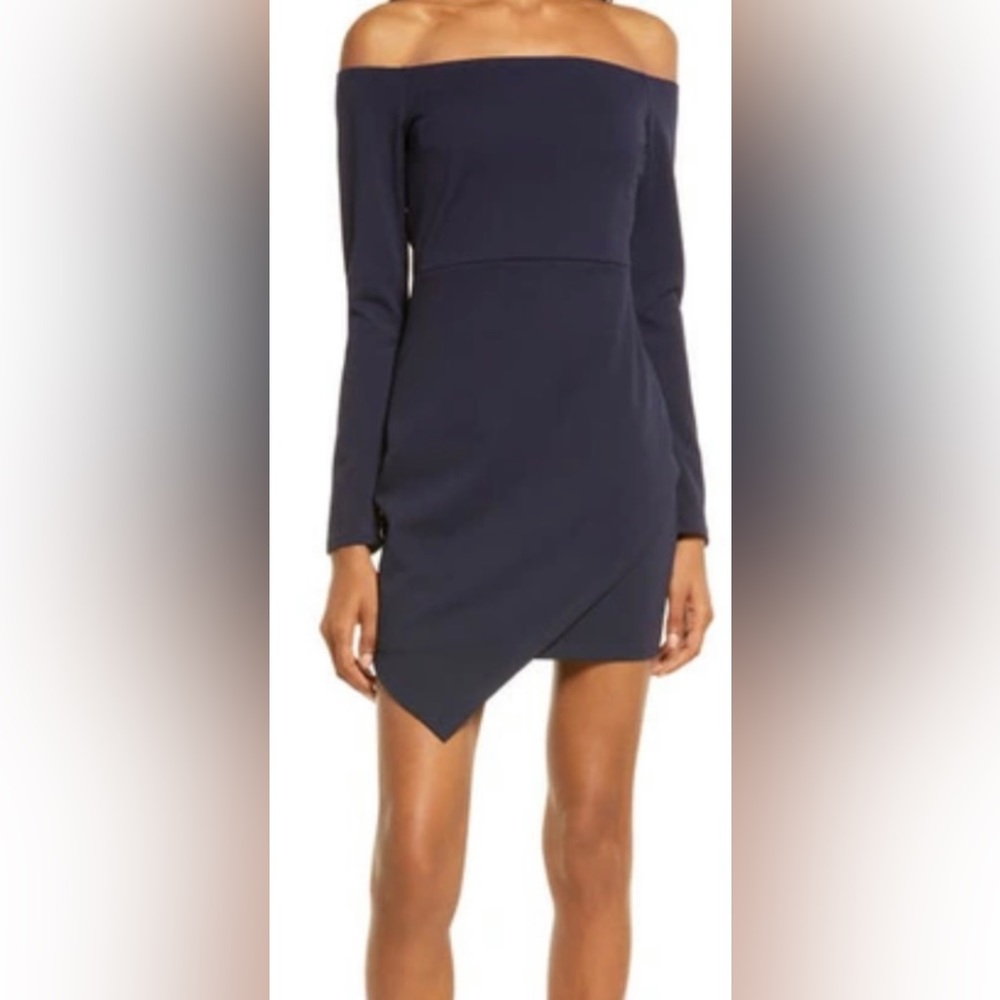 NWT Lulu curve appeal bodycon dress.